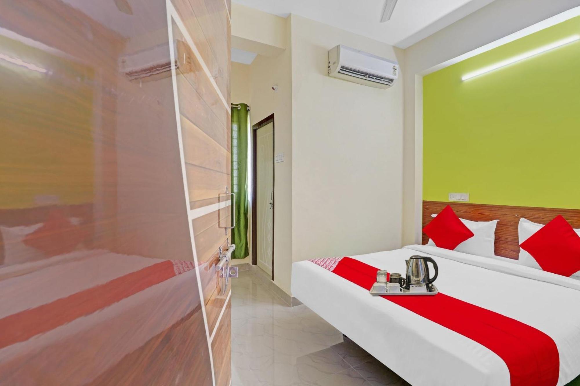 Super Collection O Elite Stay Near Habsiguda Metro Station Hyderabad Exterior photo